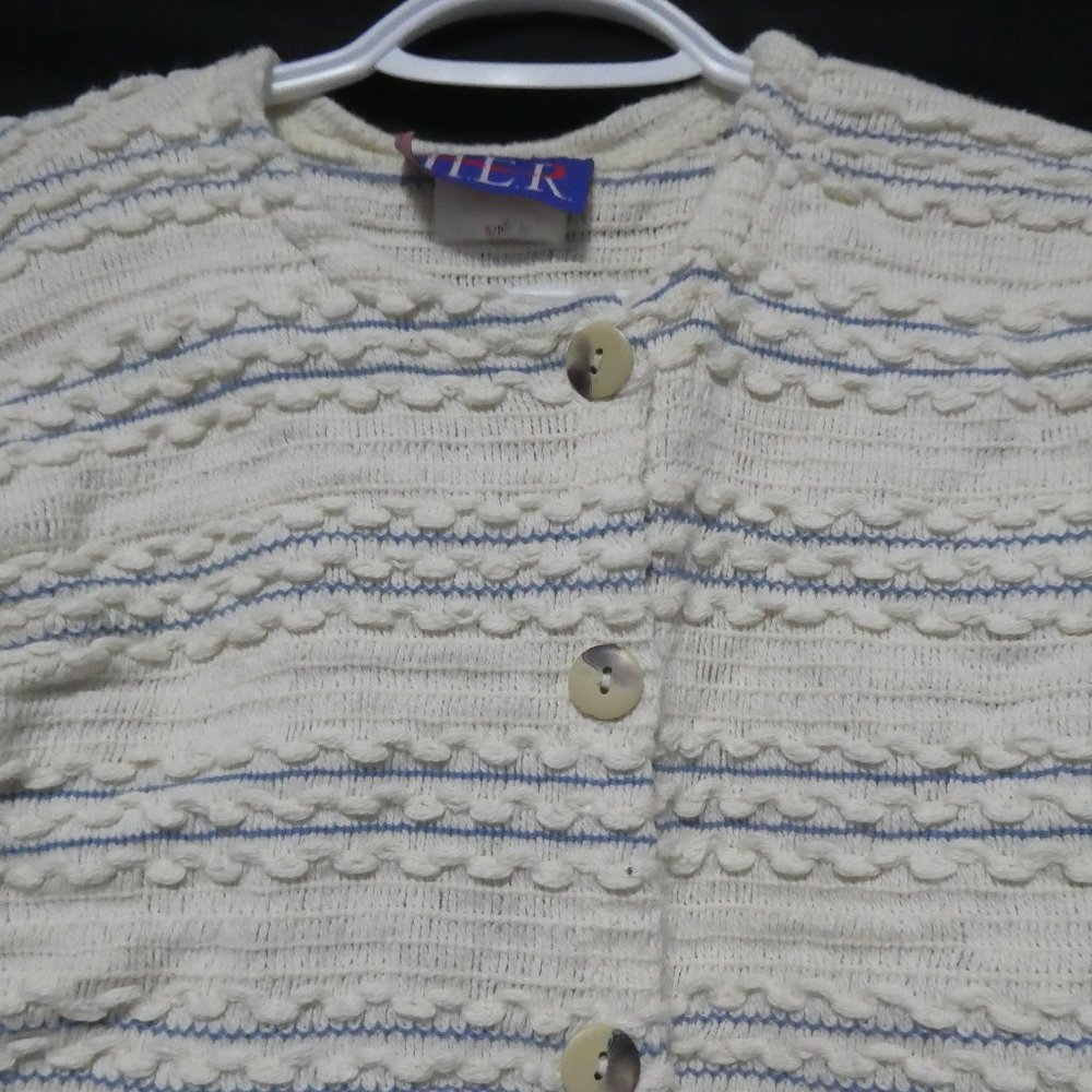 HER | small | Chic Textured Button-Up Cardigan | Made In Canada | 100% Cotton - Picture 3 of 15